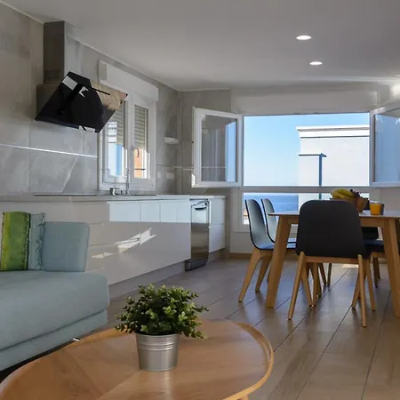 El Guanche Atico Apartment *